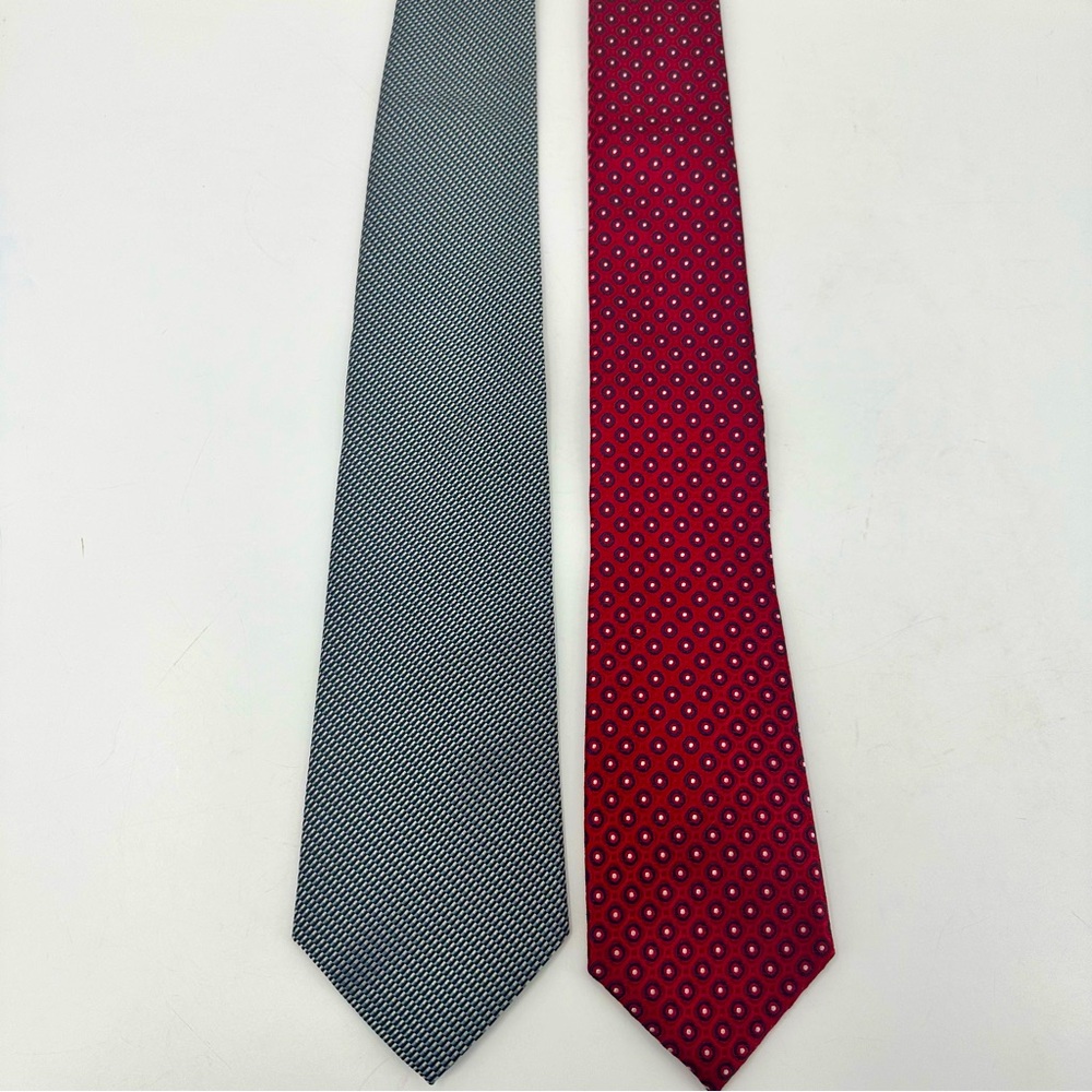 Tommy Hilfiger Silk Tie Bundle Red Blue Black Print Circles Geometric Shapes